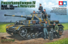 Tamiya 25209 Panzerkampfwagen IV Ausf G. Early Production & Motorcycle Eastern Front 1/35